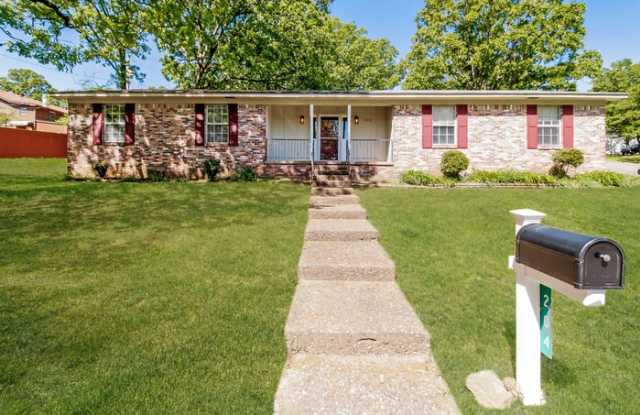 204 Corkwood Drive photos photos