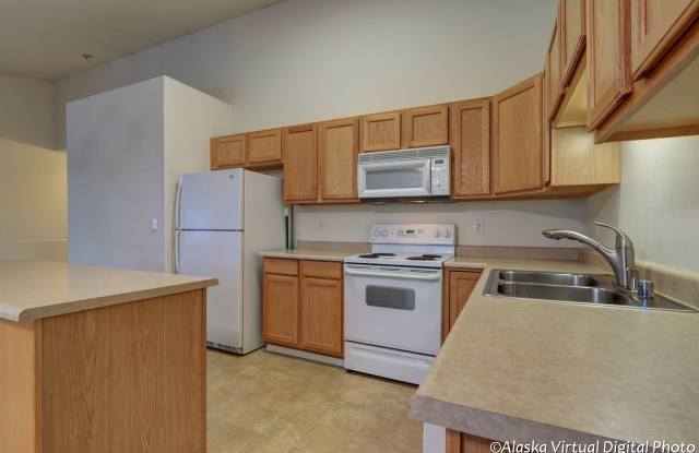 South Anchorage Condo with Washer/Dryer and Garage photos photos