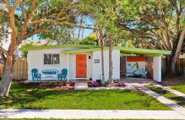 422 9TH AVE N - 422 9th Avenue North, Jacksonville Beach, FL 32250