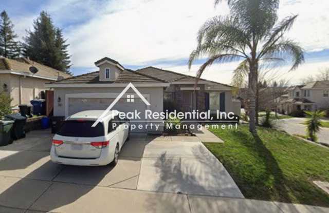 Spacious Vintage Park 3bd/2ba Home with 2 Car Garage! photos photos