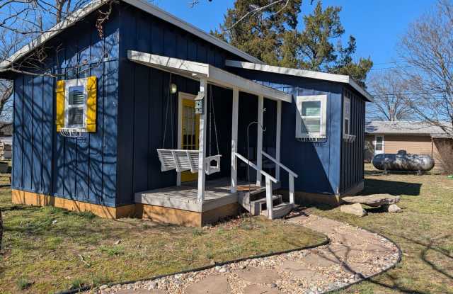 181 Honeysuckle – Cozy Blue Cottage Near Branson Hills photos photos