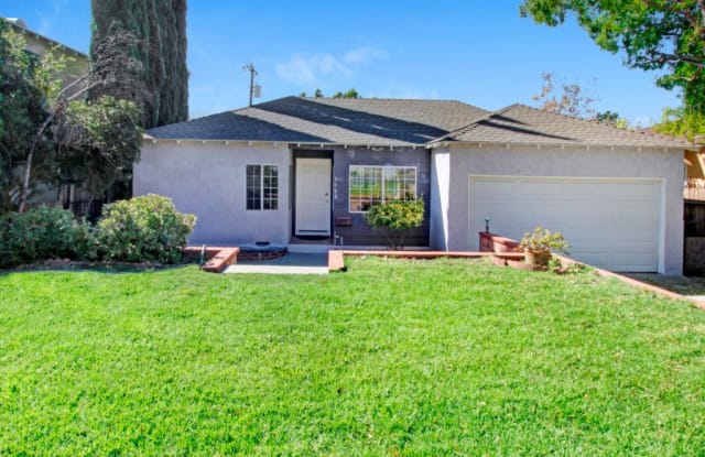 3708 El Caminito - 3708 El Caminito Street, Glendale, CA 91214