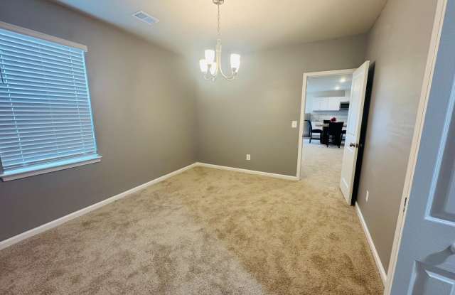 9824 STONEHAVEN CT Gallery 4