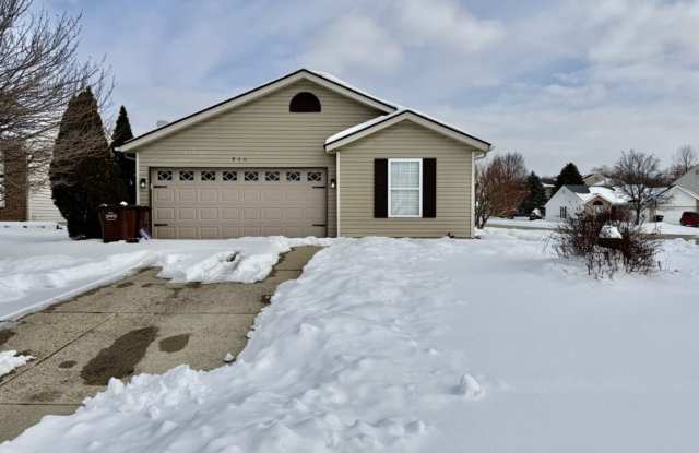 Freshly Renovated Home With Man Cave In Trenton OH photos photos