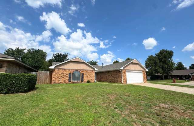 11629 Kings Cir Gallery 2
