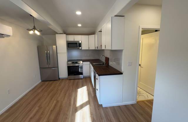 1 Bed 1 Bath ADU House Gallery 4