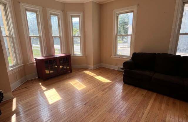 325 Walnut St photos photos