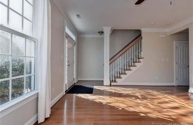 4633 Town Creek Drive Gallery 4