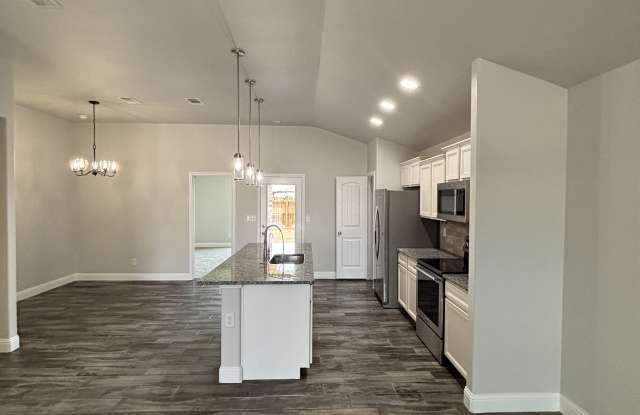 1509 Revolution Dr Gallery 4