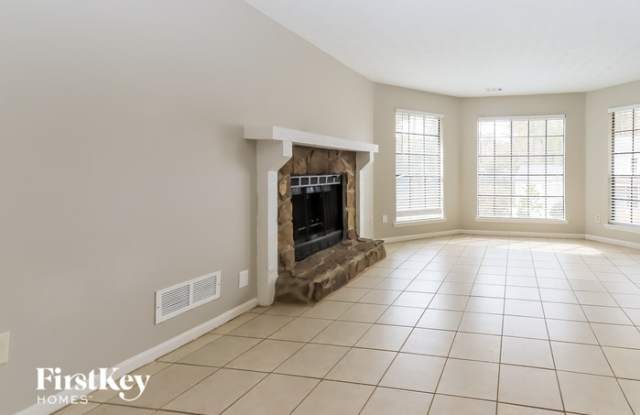 534 Woodcrest Manor Drive Gallery 3