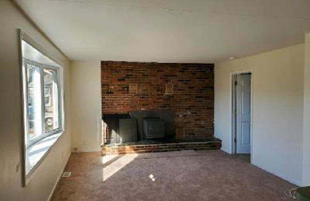494 DEPTFORD AVENUE Gallery 3
