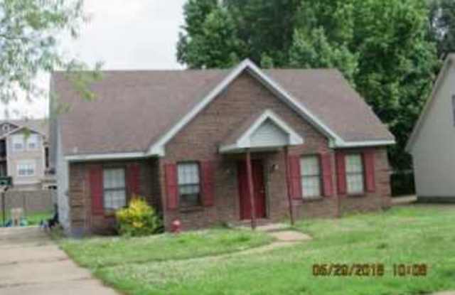 1602 Golf Course Drive photos photos