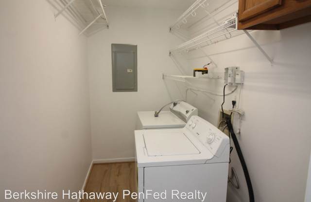 9609 Country Way Road Gallery 4