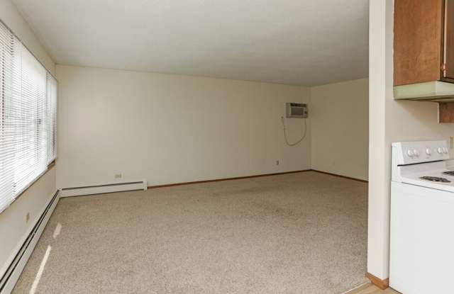 3925 W. 31st St. Gallery 3