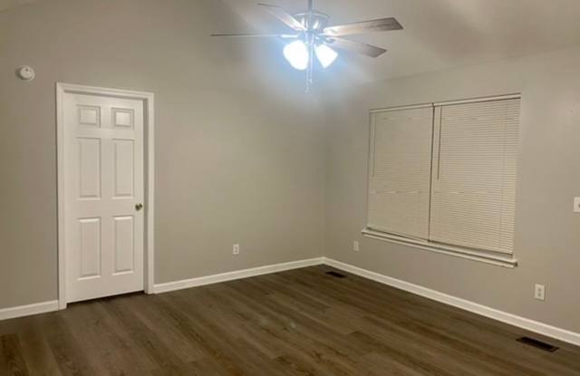 Adorable Home for Lease - 1909 Ozark Court, Murfreesboro, TN 37127