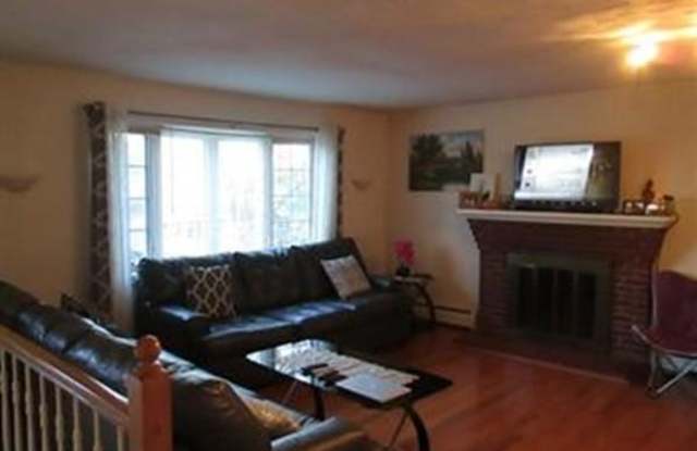 43 Whitman Rd. Gallery 3