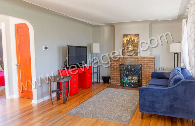 3305 Ames St Gallery 2