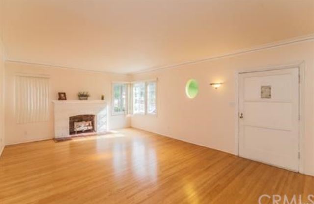 1063 Bella Vista Avenue Gallery 3