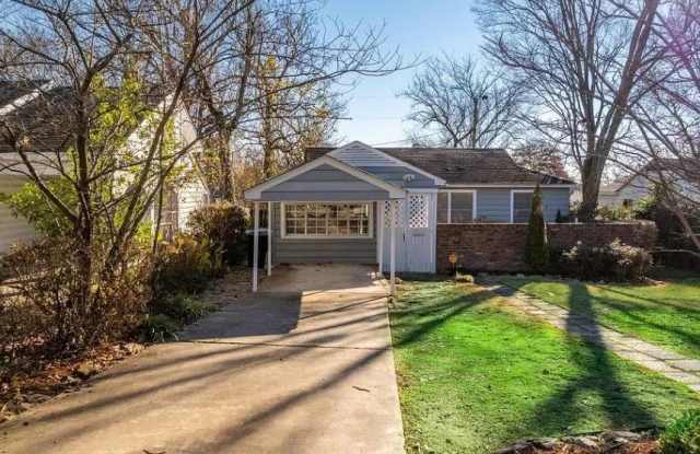 6423 Kenwood Road Gallery 2