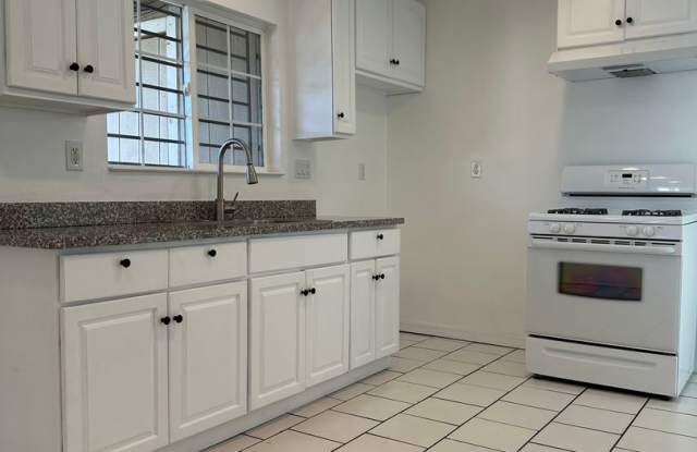 Conveniently located home photos photos