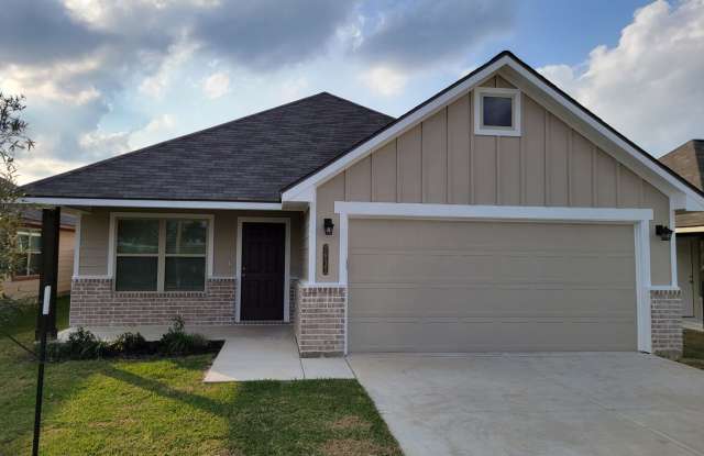 Brand New 3 bedroom / 2 bath home in Bonham Trace neighbor hood in North Bryan, photos photos