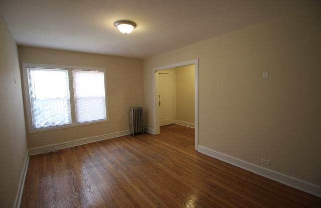 2318 W Granville Ave photos photos 2318 W Granville Ave photos photos