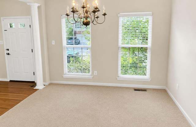12489 PFITZNER Court Gallery 3