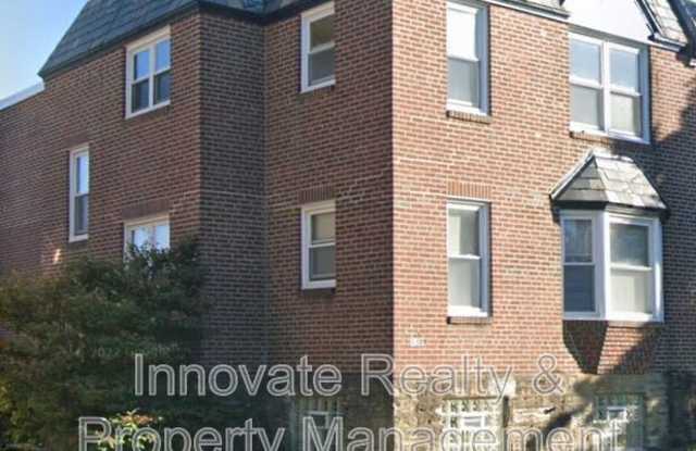 910 E Sharpnack St photos photos