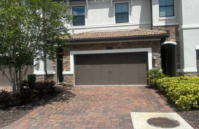 3 BED 2.5 BATH TOWNHOME IN THE VISTAS AT CHAMPIONS GATE photos photos