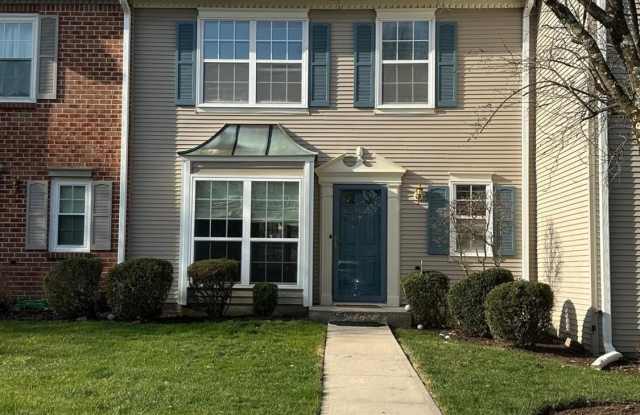 143 lindsey Court - 143 Lindsey Court, Franklin Park, NJ 08823