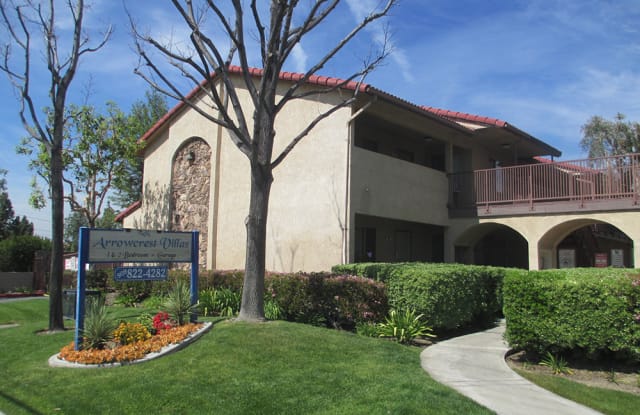 Arrow Crest photos photos