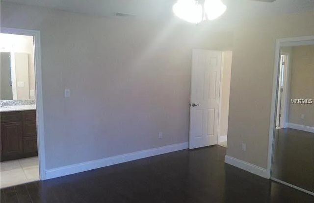 1541 Birchwood Avenue Gallery 3