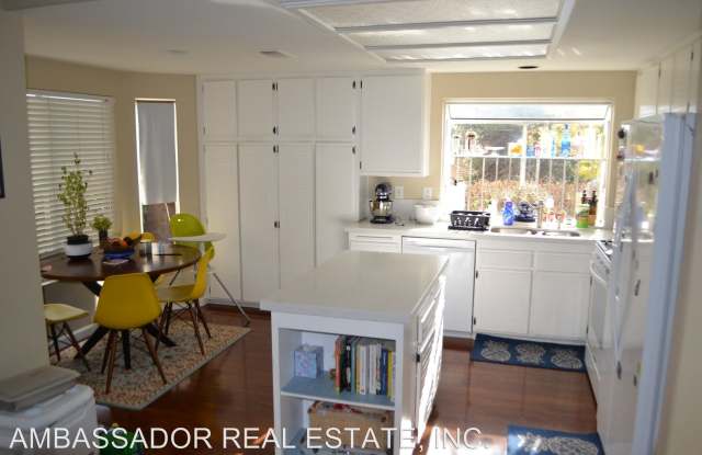 1391 Andorra Court Gallery 3