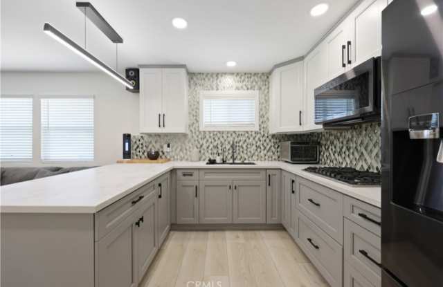 1209 S Grand Ave photos photos