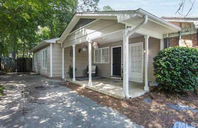313 Compton Road Gallery 3
