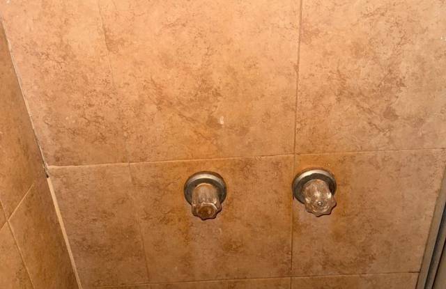 Spacious 4BR Home in Miami – Move-In Ready & Prime Location! photos photos