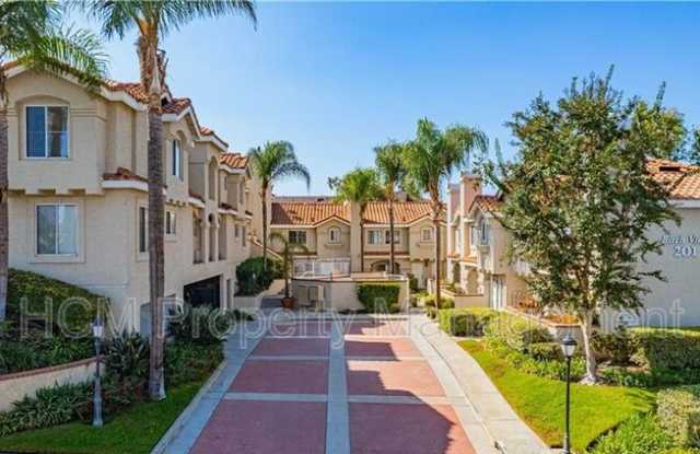 201 Laurel Ave photos photos