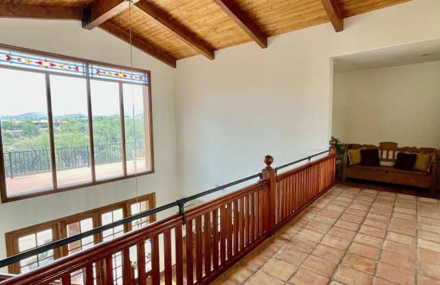 39002 N School House Road Gallery 3