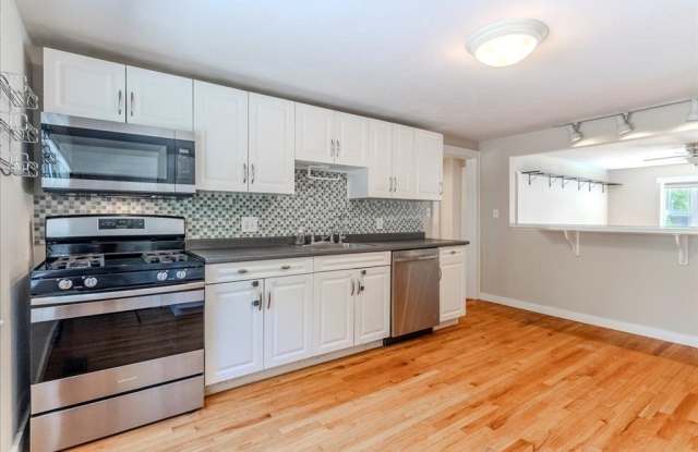 37 Aldrich Rd photos photos