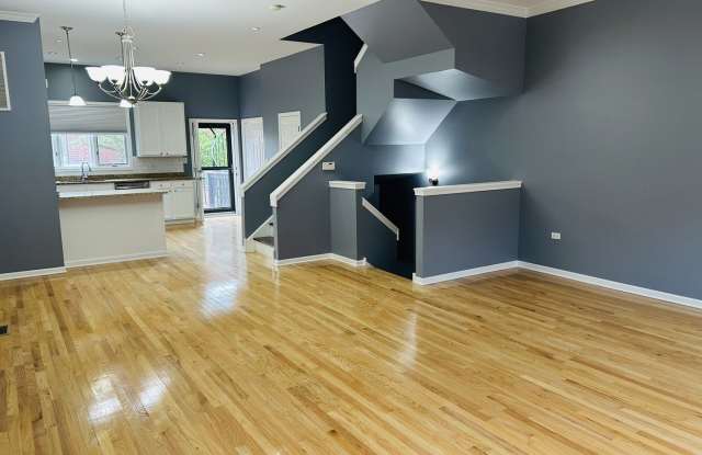 1918 S LOUIE Parkway Gallery 3