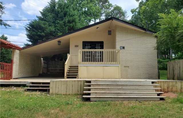 931 Auburn Road photos photos