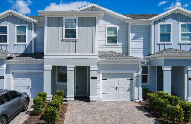 Two Story townhome in Storey Lake community photos photos