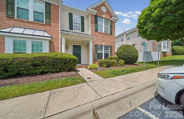 12439 Blossoming Court Gallery 3