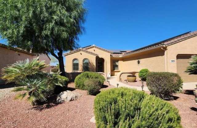 Furnished rental with private pool photos photos