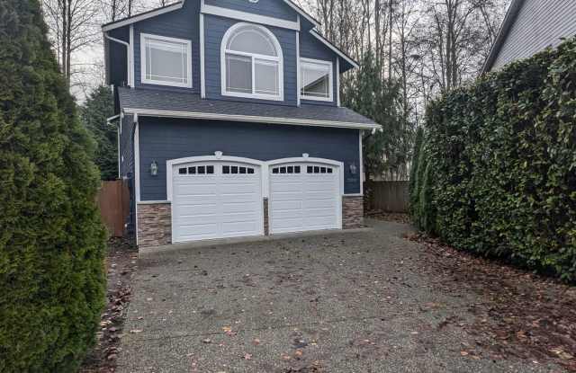Welcome to Creekview Trails - 2520 144th Place Southwest, Lake Stickney, WA 98087