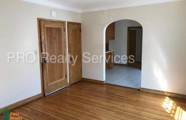 1814 North 44th Avenue Unit: 4 Gallery 3