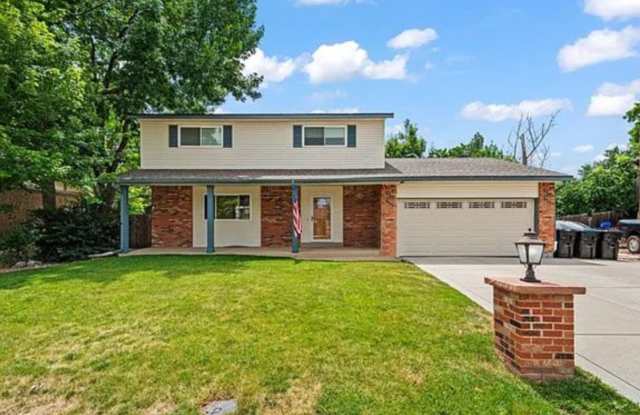Large Home Available in Arvada photos photos