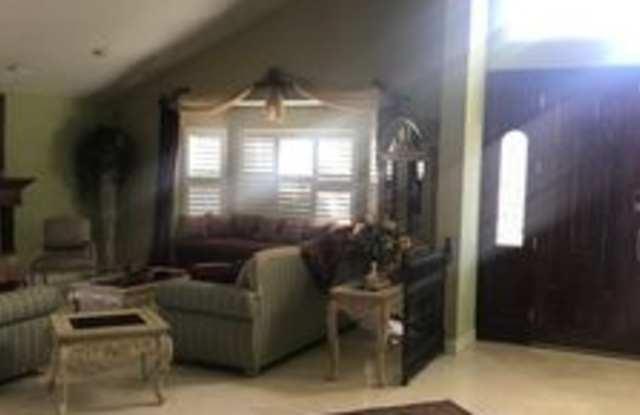 17947 Valley Vista Blvd Gallery 2