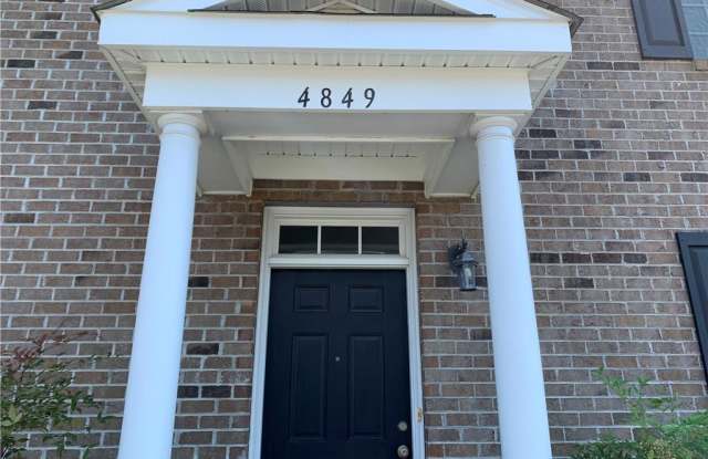 4849 Travertine Avenue Gallery 2