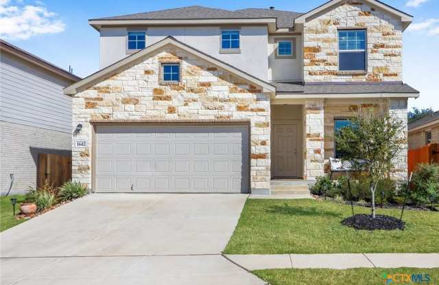 1642 Ranch House photos photos